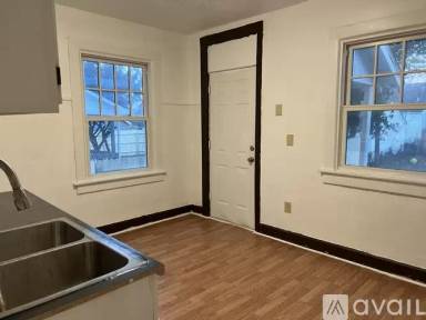 Main picture of 1096 Miller Ave