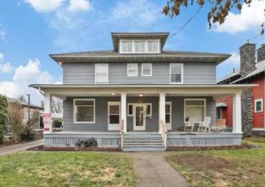 Main picture of 2109 W Pacific Ave
