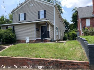 Main picture of 907 Oak St