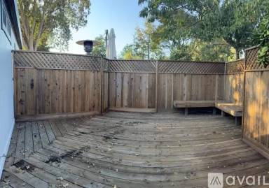 Main picture of 1139 Meridian Cir