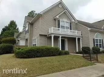 Main picture of 808 Settlement Dr