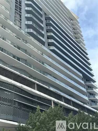 Main picture of Brickell Ten