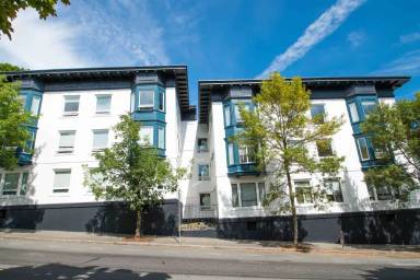 Main picture of Clairemont Apartments