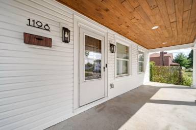 Main picture of 1198 Wilson Ave