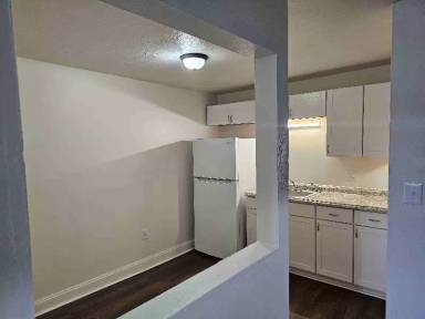 Main picture of 2640 Westover Ave SW