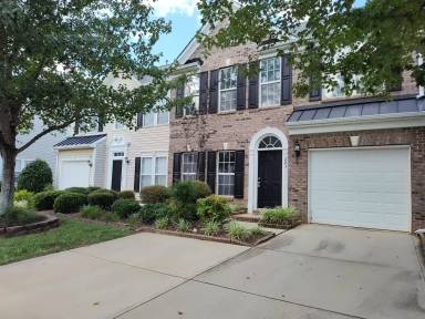 Main picture of 203 Snead Rd