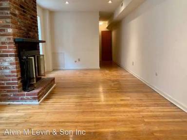 Main picture of 1332 Lombard St