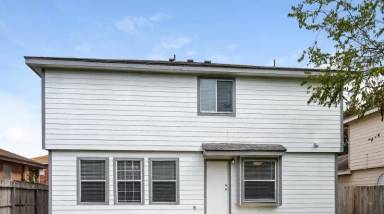 Main picture of 5011 Brazoswood