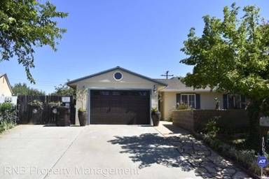 Main picture of 10633 Coliseum Way