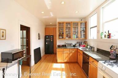 Main picture of 1120 Shrader St