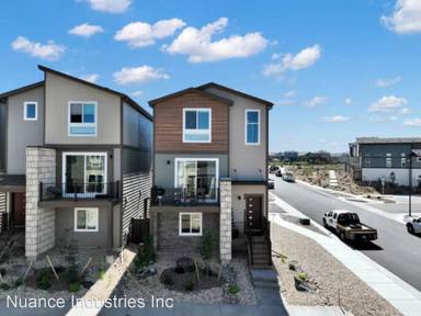 Main picture of 6826 Starry Night Ln