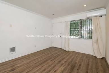 Main picture of 948 Eastwind Dr