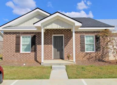 Main picture of 210 Waybill Cir