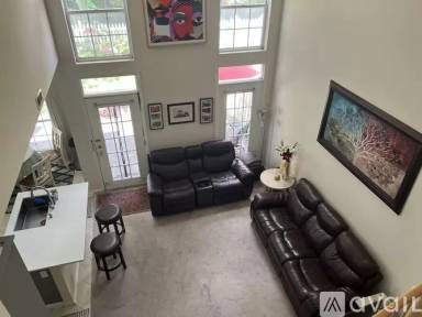 Main picture of 113 Marion Dr