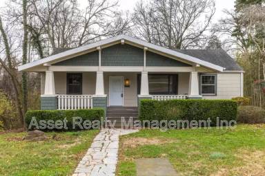 Main picture of 5501 Lake Shore Dr