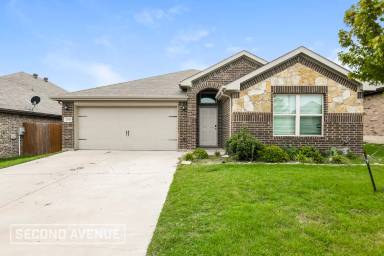Main picture of 2568 Hadley St