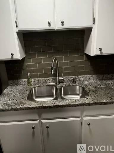 Main picture of 8121 Valle Dr