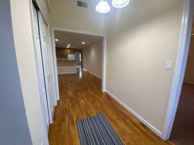 Main picture of 10 Burnside Ave