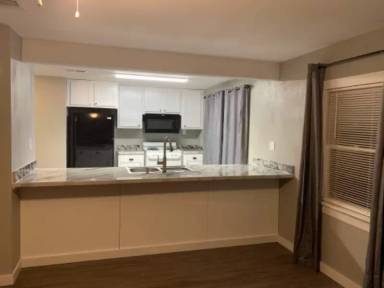 Main picture of 815 Live Oak St