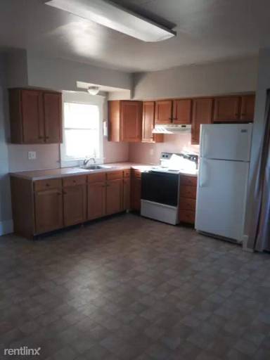 Main picture of 132 Eastbrook Rd