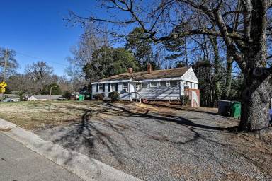 Main picture of 2436 Marlowe Ave