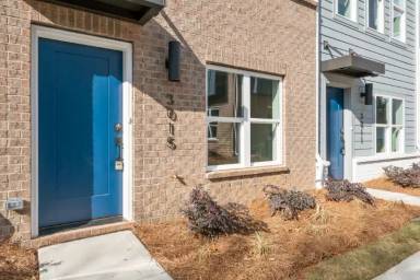 Main picture of 3015 Jolene Ct