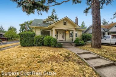 Main picture of 2905 NE 58th Ave
