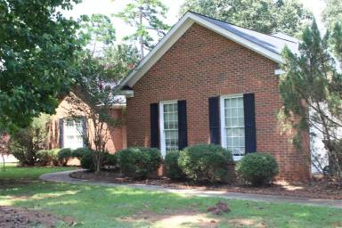 Main picture of 175 Winnstead Dr