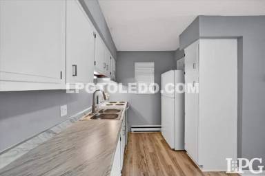 Main picture of 3348 Arlington Ave