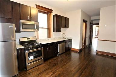 Main picture of 2523 N California Ave