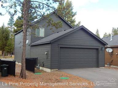 Main picture of 16559 Daisy Pl