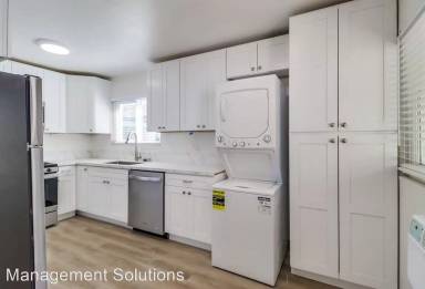 Main picture of 8650 Hurlbut St