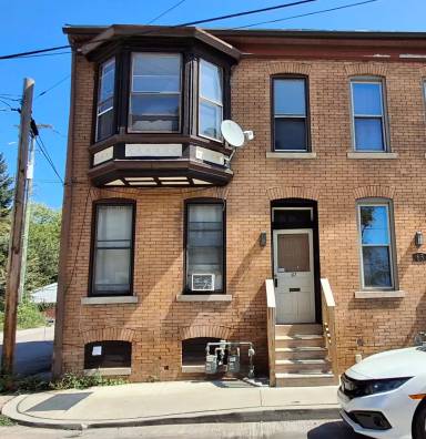 Main picture of 37 N Franklin St