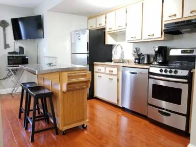Main picture of 5 Blackstone Dr