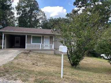 Main picture of 118 Buttercup Ln