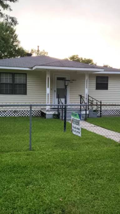 Main picture of 5855 Avenue K