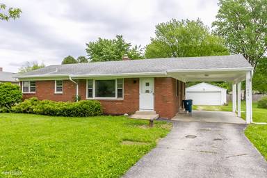 Main picture of 1005 Hathaway Dr