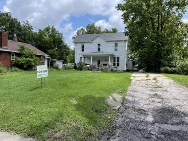 Main picture of 104 Ripley St
