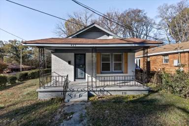 Main picture of 425 Carpenter St