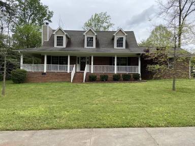 Main picture of 119 Kimberly Ln