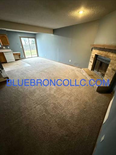 Main picture of 125 SW Oxford Pl