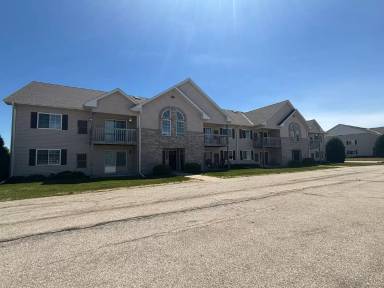 Main picture of W1083 Lewis Ln