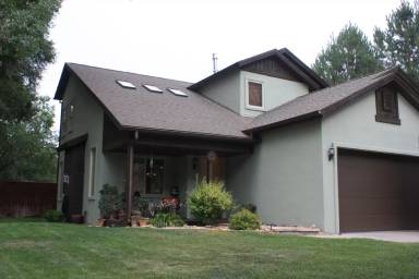 Main picture of 310 Price Ln