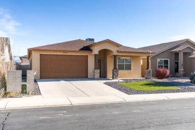 Main picture of 434 Donogal Dr