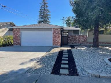 Main picture of 3014 Chestnut Hill Dr