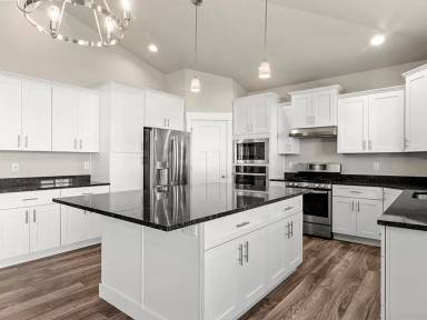 Main picture of 821 S 7100 W