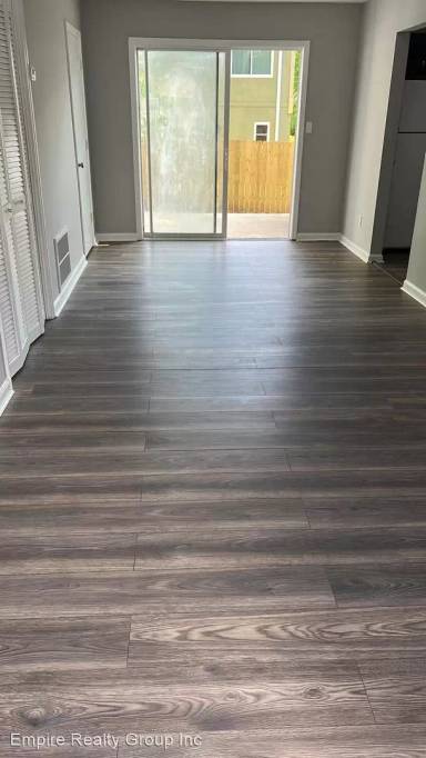 Main picture of 2051 Lenoa Ln