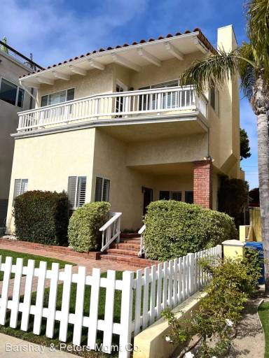 Main picture of 1616 Monterey Blvd