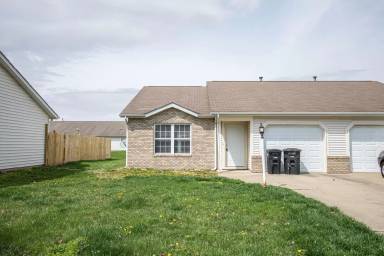 Main picture of 3607 Thornhill Cir E