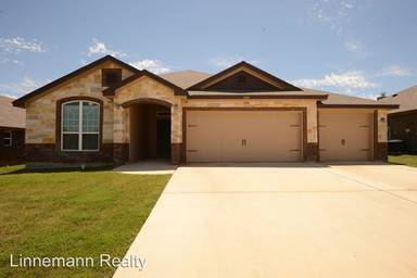 Main picture of 3100 Briscoe Dr